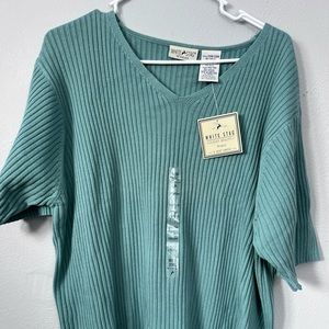 Brand new, never worn White Stag women’s ribbed shirt